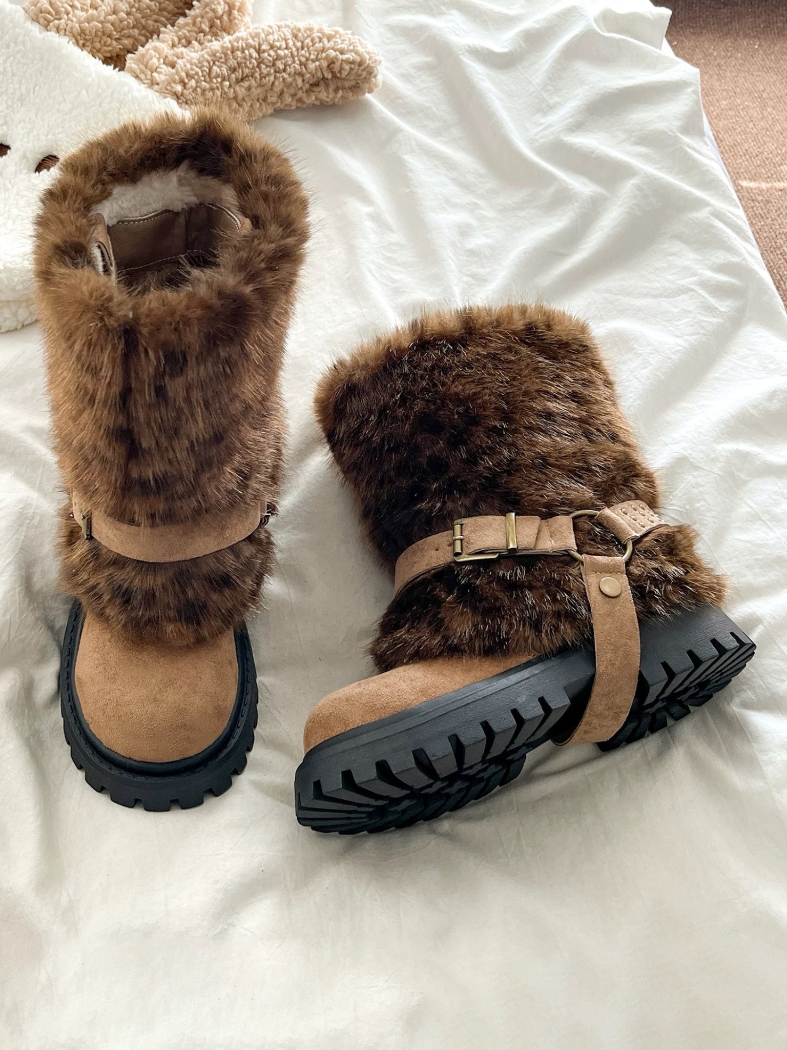 2025 Fashion New Casual Platform Fur Women Snow Ankle Boots Shoes