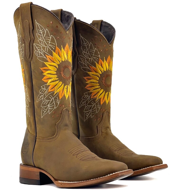 Western women's cowboy embroidered boots