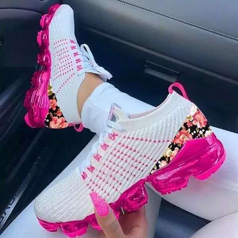 Women Light Mesh Breathable Sport Sneakers